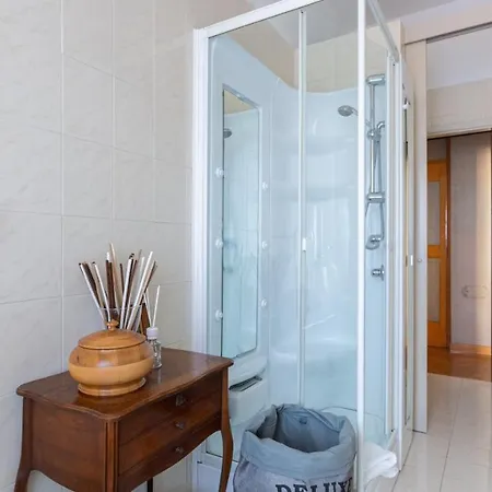 Appartamento Mysa Properties - Trilocale In Zona Porta Romana, Bocconi *